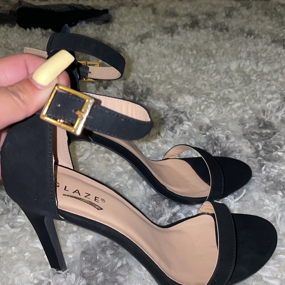 Heels - Picture 2 of 2